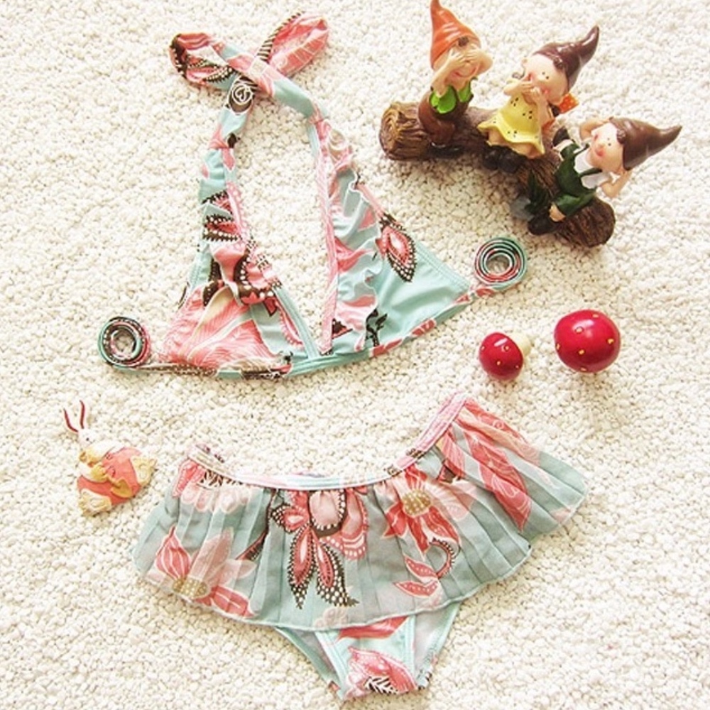 LAST 1 !! Swim Set for little Divas! - Picture 2 of 4